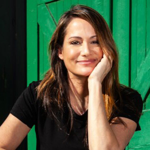 How To Establish Authority Using Your Book With Anna David
