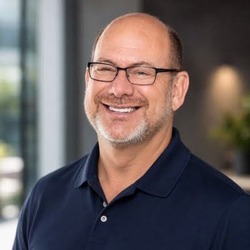 [Swim & eCommerce Series] The Strategy Behind Consumer Tech Growth With Bruce Borenstein